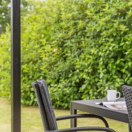 Stunning In With Kitchen Holiday home *